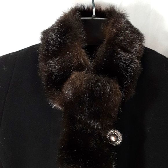 Albert Nipon size small long wool coat faux fur trimmed / - Picture 4 of 12